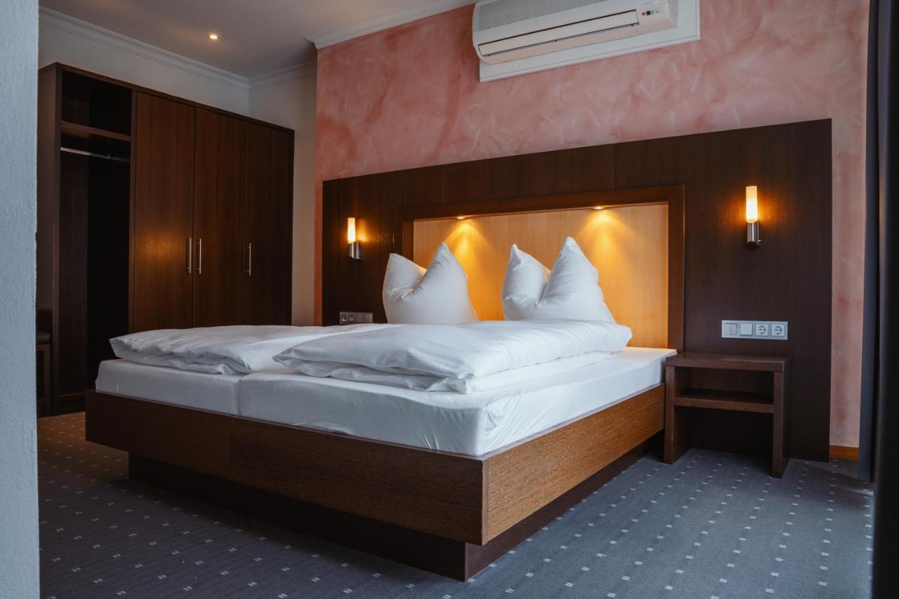 Parkhotel Volklingen エクステリア 写真