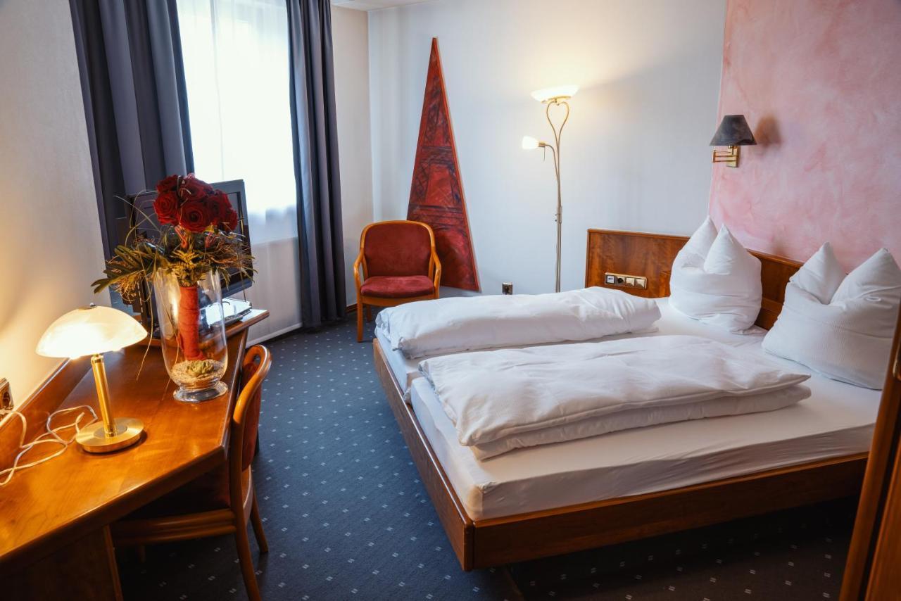 Parkhotel Volklingen エクステリア 写真