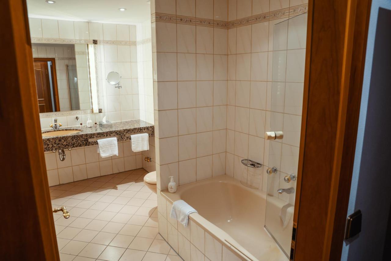 Parkhotel Volklingen エクステリア 写真