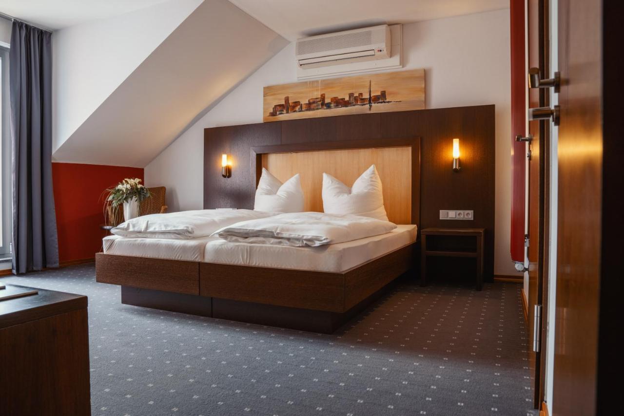 Parkhotel Volklingen エクステリア 写真